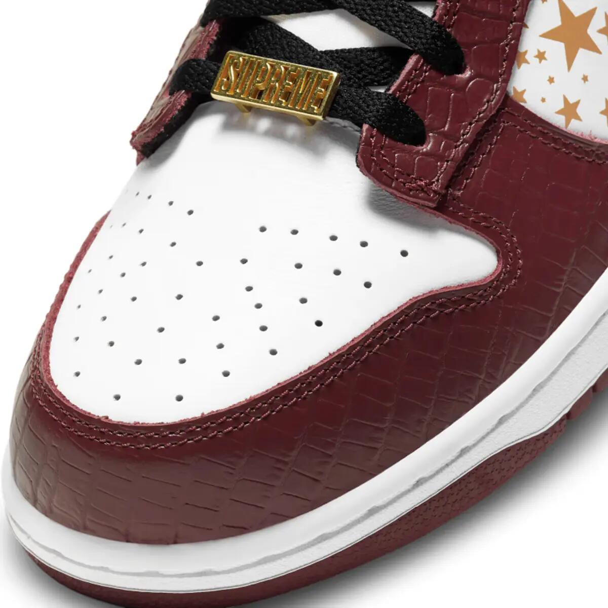 Nike SB Dunk Low Supreme Stars Barkroot Brown (2021) 6/6