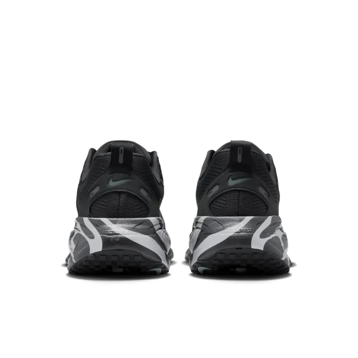 Nike Vomero 18 Anthracite Reflect Silver 6/6