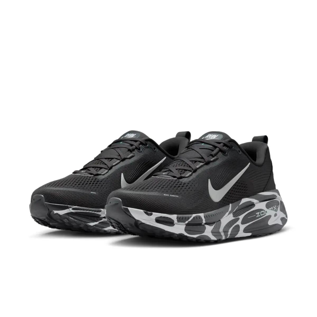 Nike Vomero 18 Anthracite Reflect Silver 4/6