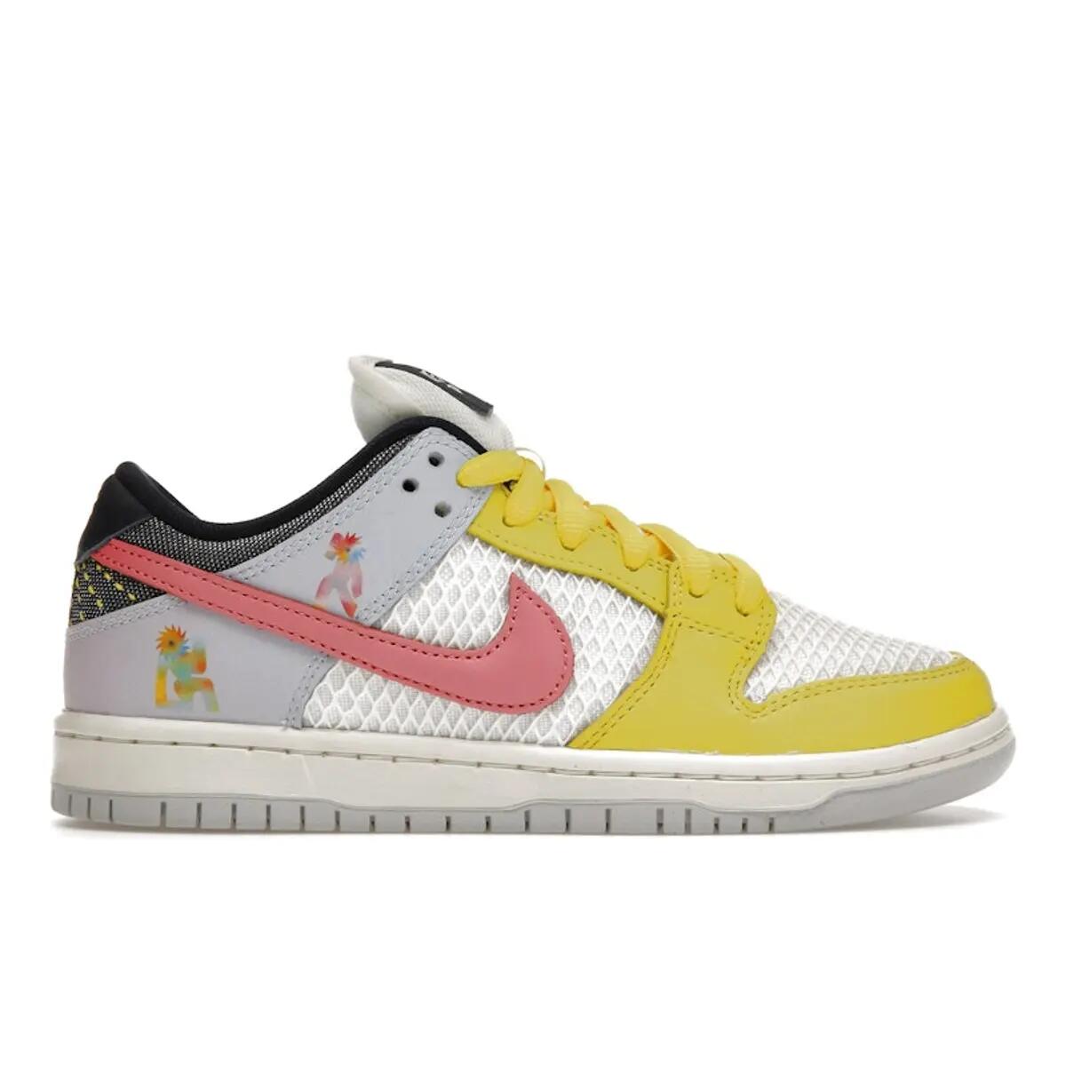 NIKE picture