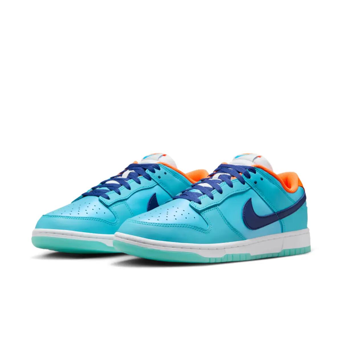 Nike Dunk Low SE Baltic Blue Total Orange 5/6