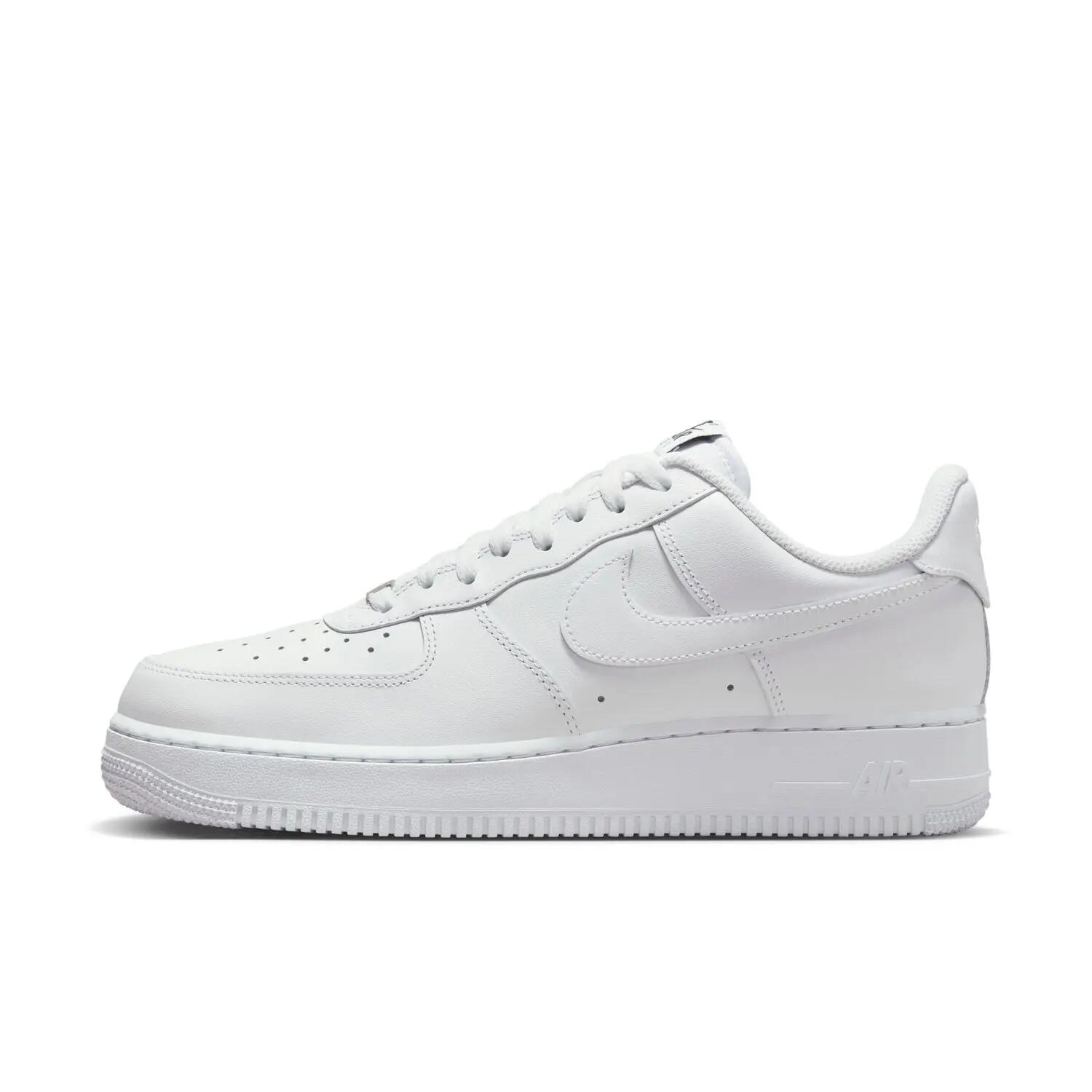 NIKE picture