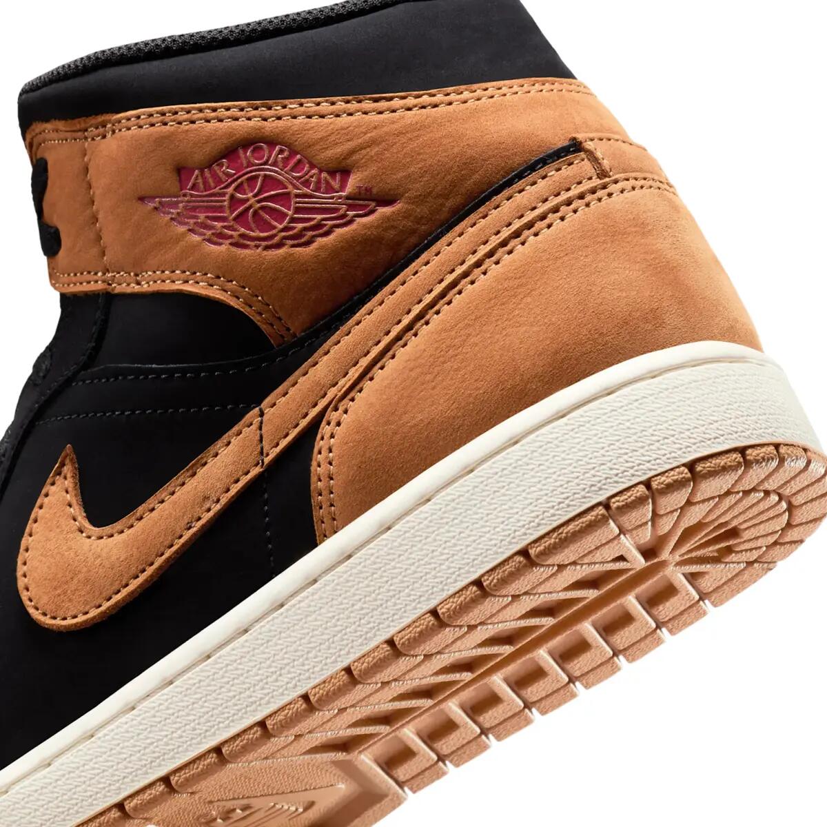 Jordan 1 Mid SE Black Flax 6/6