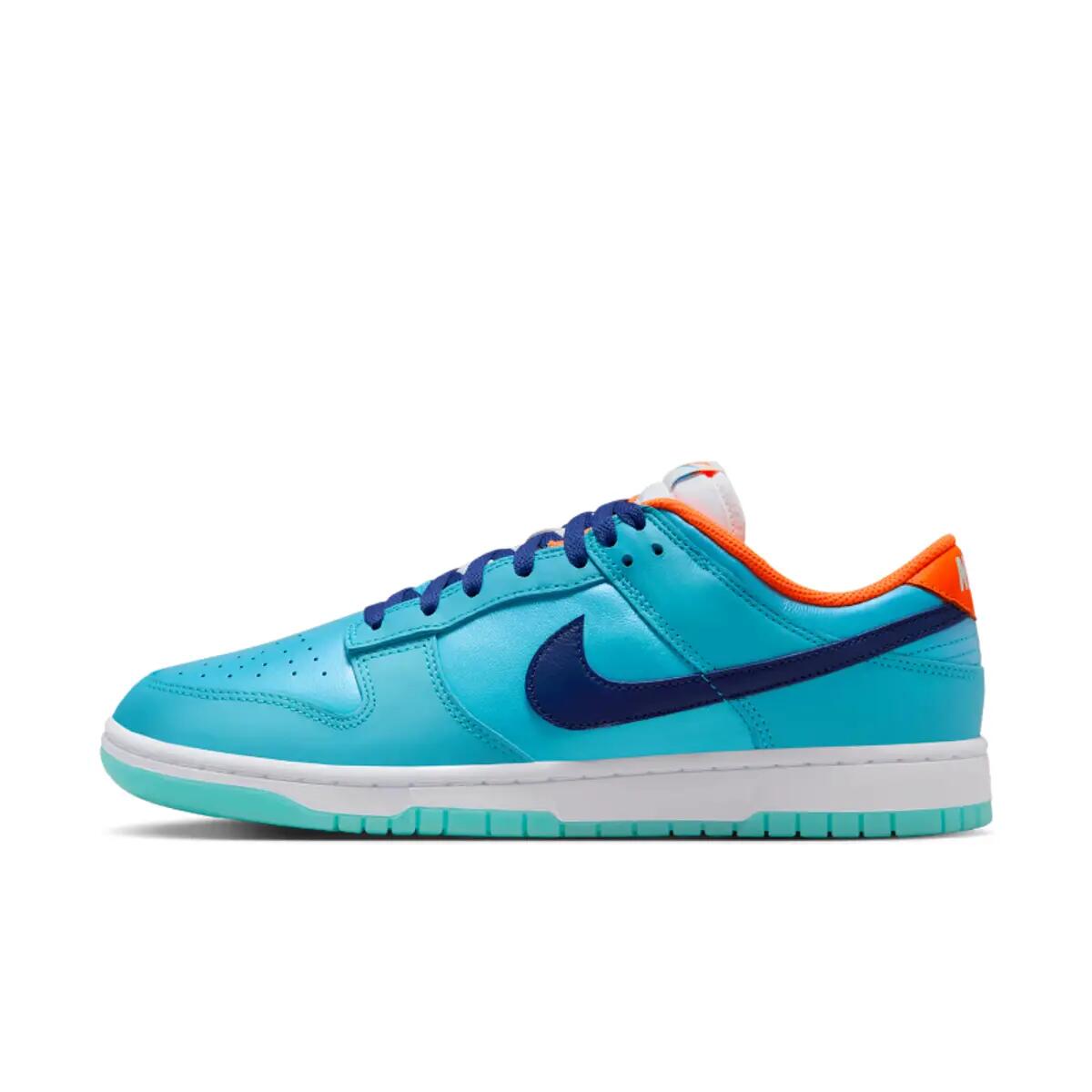 Nike Dunk Low SE Baltic Blue Total Orange 2/6