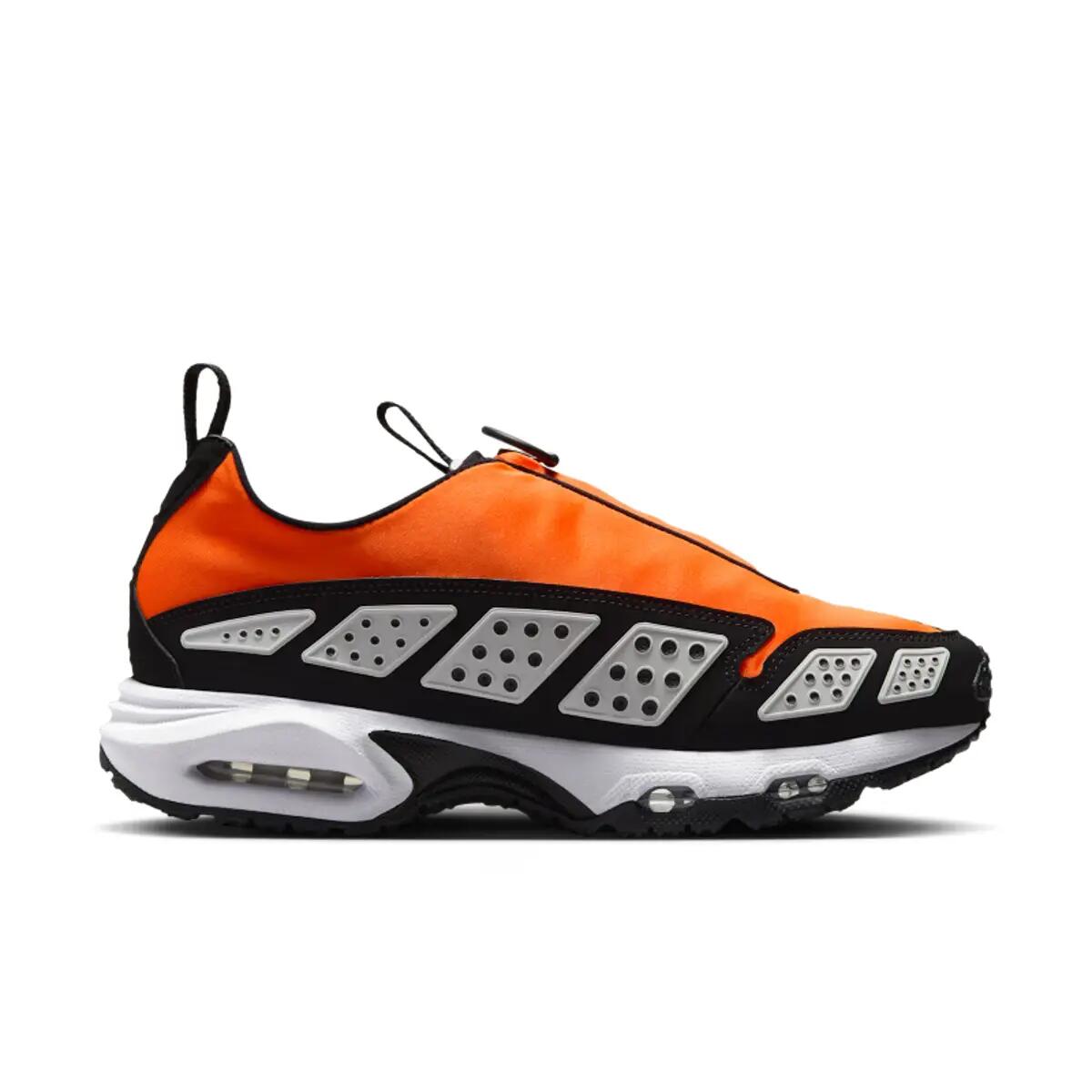 Nike Air Max Sunder Safety Orange Black (Women's) 2/6