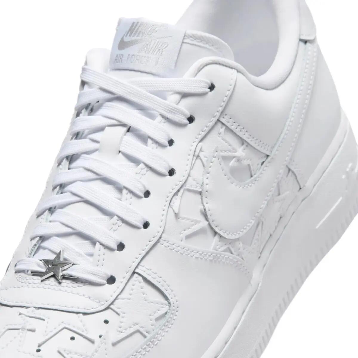 Nike Air Force 1 Low Retro Triple White Stars 6/6
