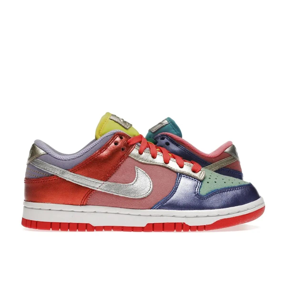 NIKE picture