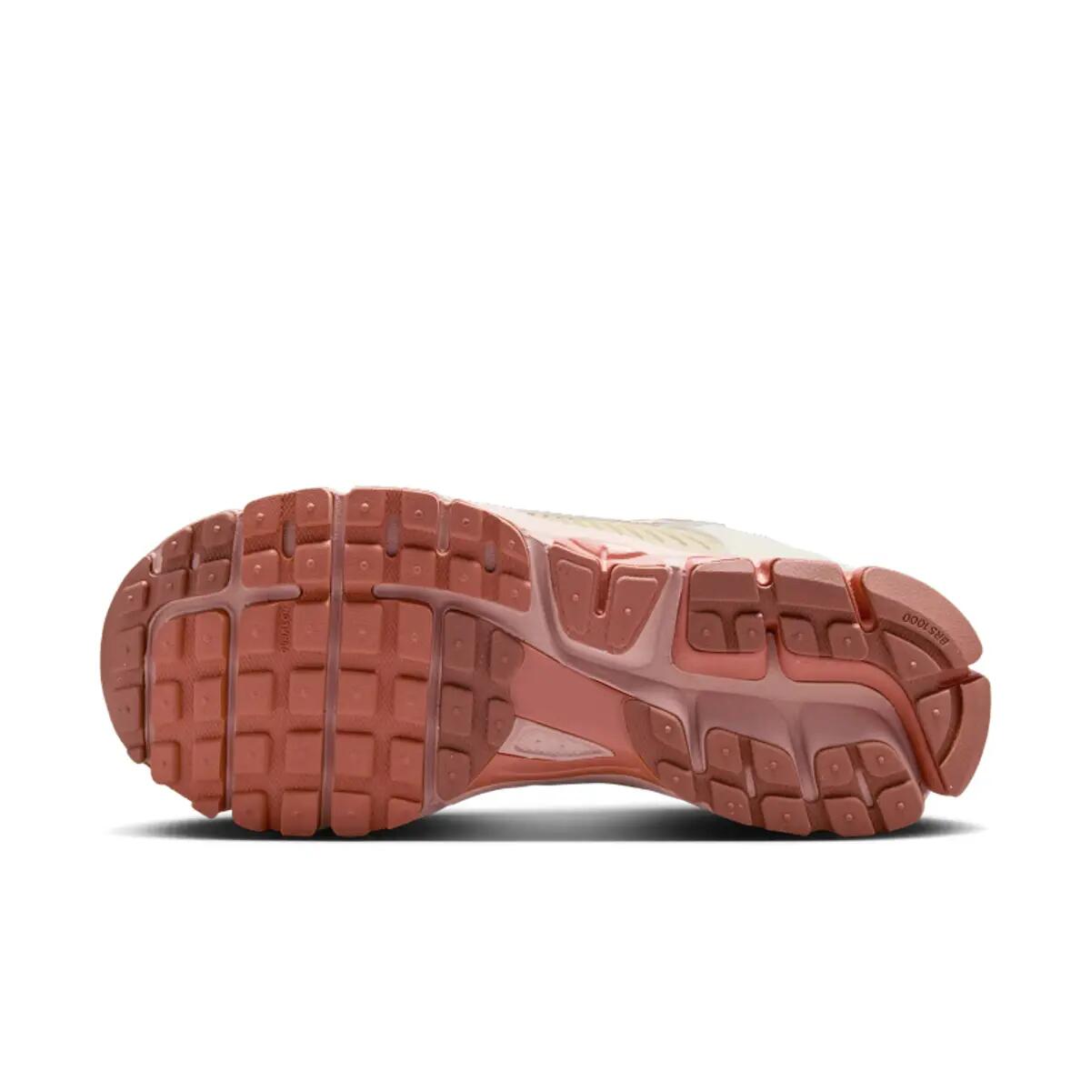 Nike Zoom Vomero 5 Particle Beige Terra Blush (Women's) 3/6