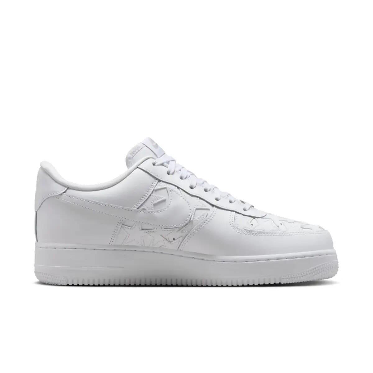 Nike Air Force 1 Low Retro Triple White Stars 3/6