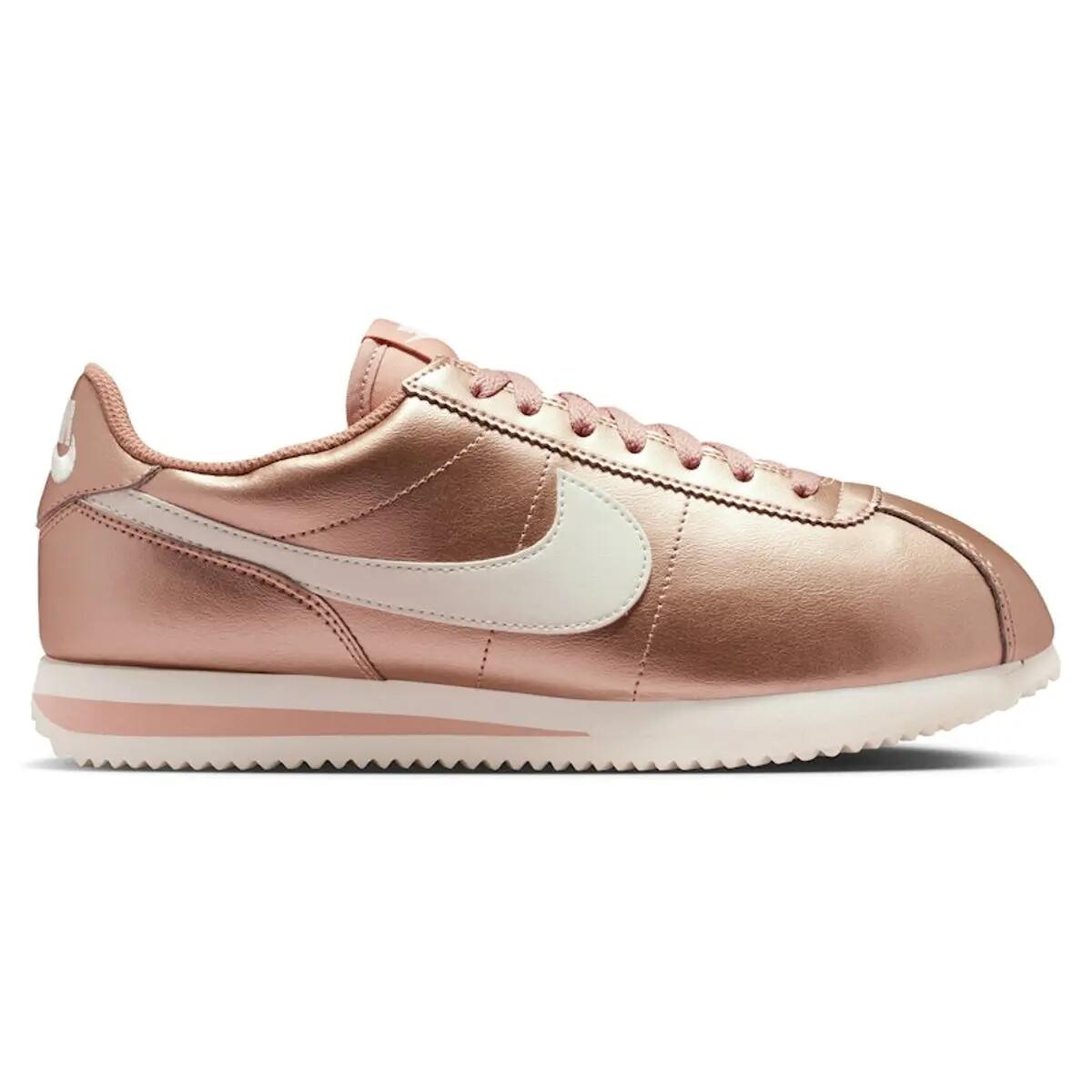 NIKE picture