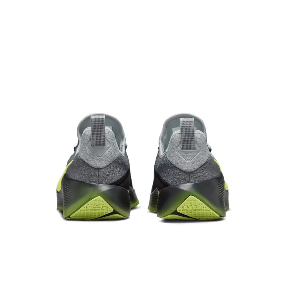 Nike LeBron TR 1 Smoke Grey Volt 6/6