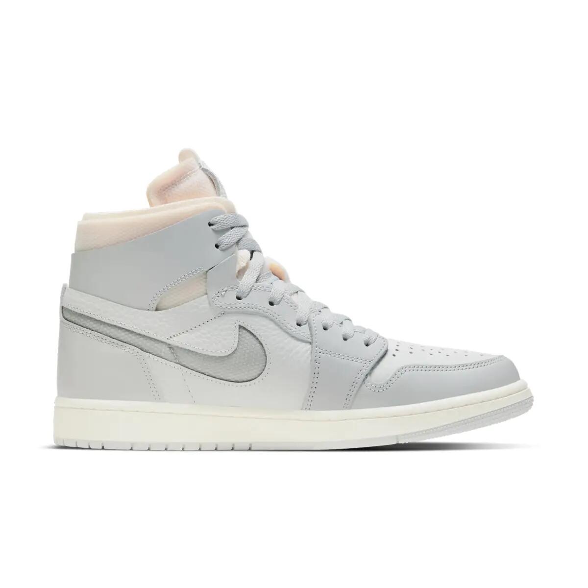Chaussures Nike Air Jordan 1 High Zoom Air CMFT London Gris 3/6