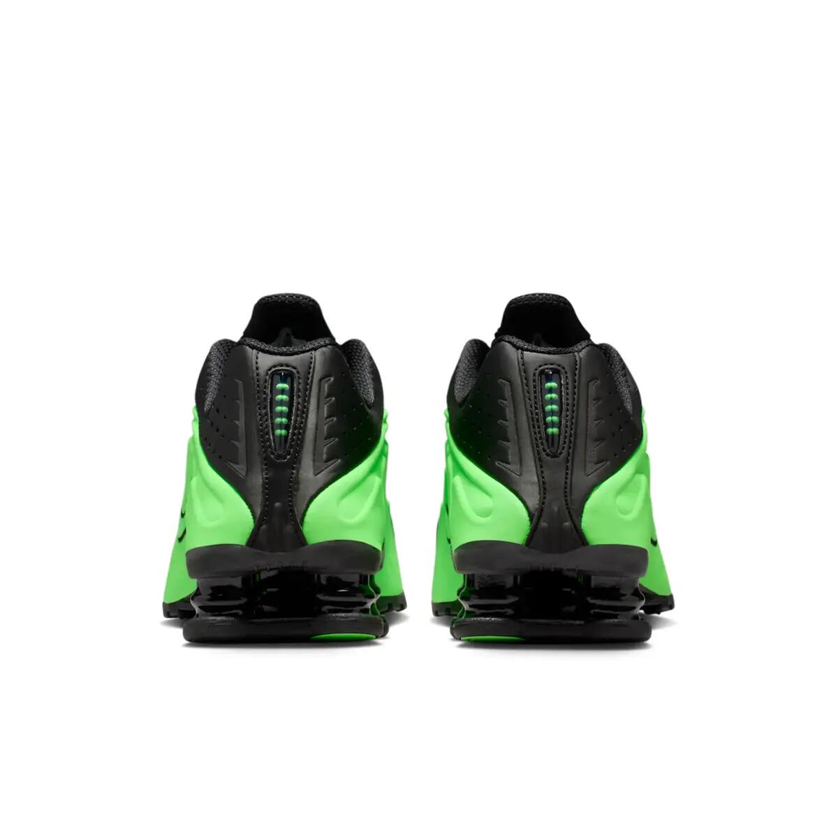 Nike Shox R4 Black Voltage Green 5/6