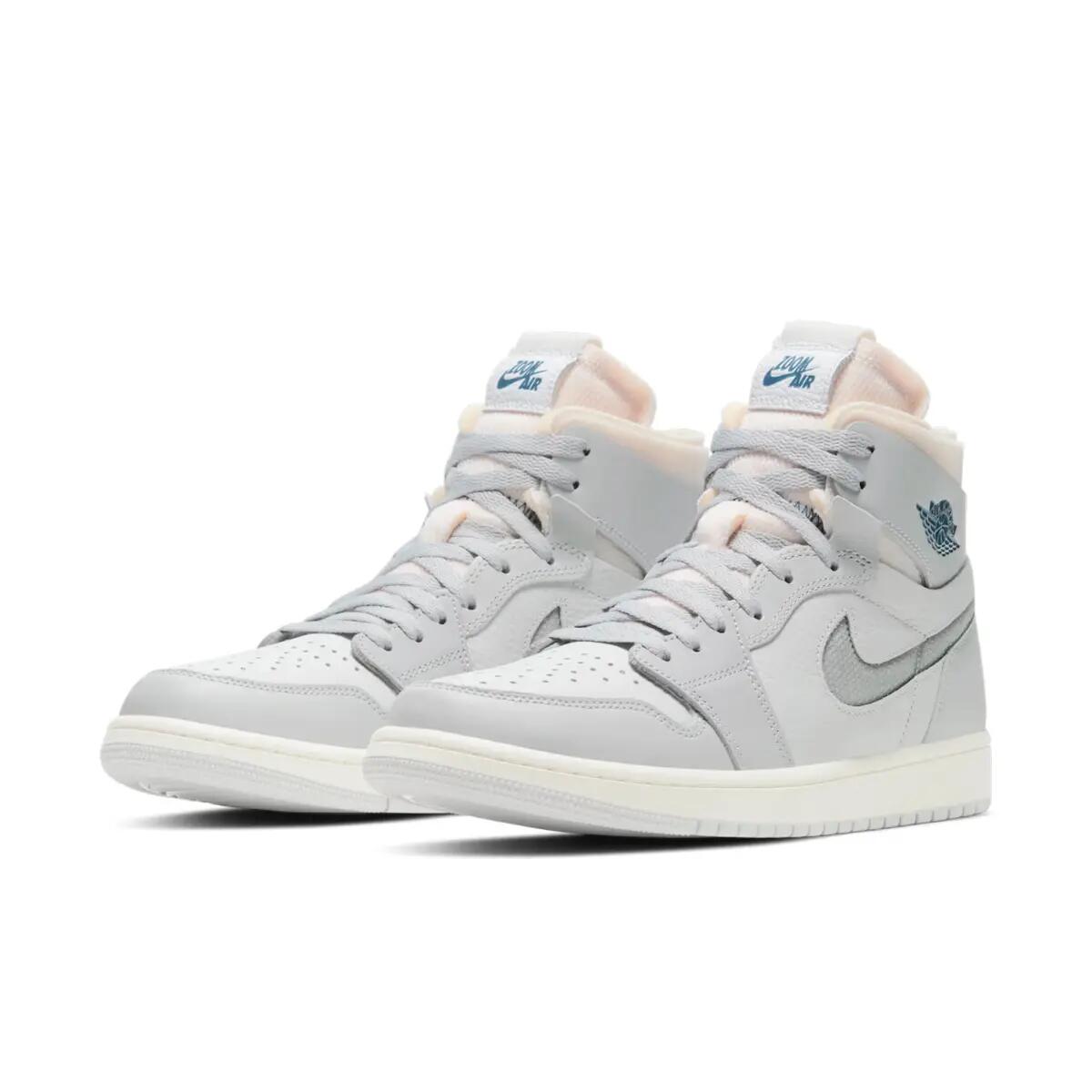 Chaussures Nike Air Jordan 1 High Zoom Air CMFT London Gris 2/6
