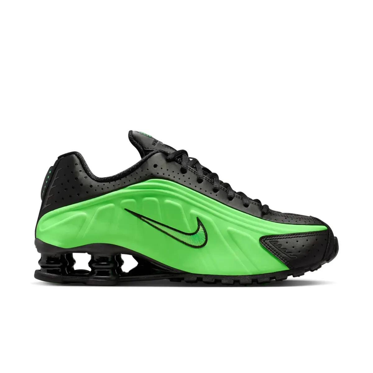 Nike Shox R4 Black Voltage Green 3/6