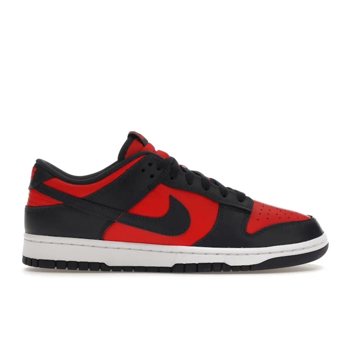 Nike Dunk Low Retro SE CO.JP University Red Obsidian 1/6