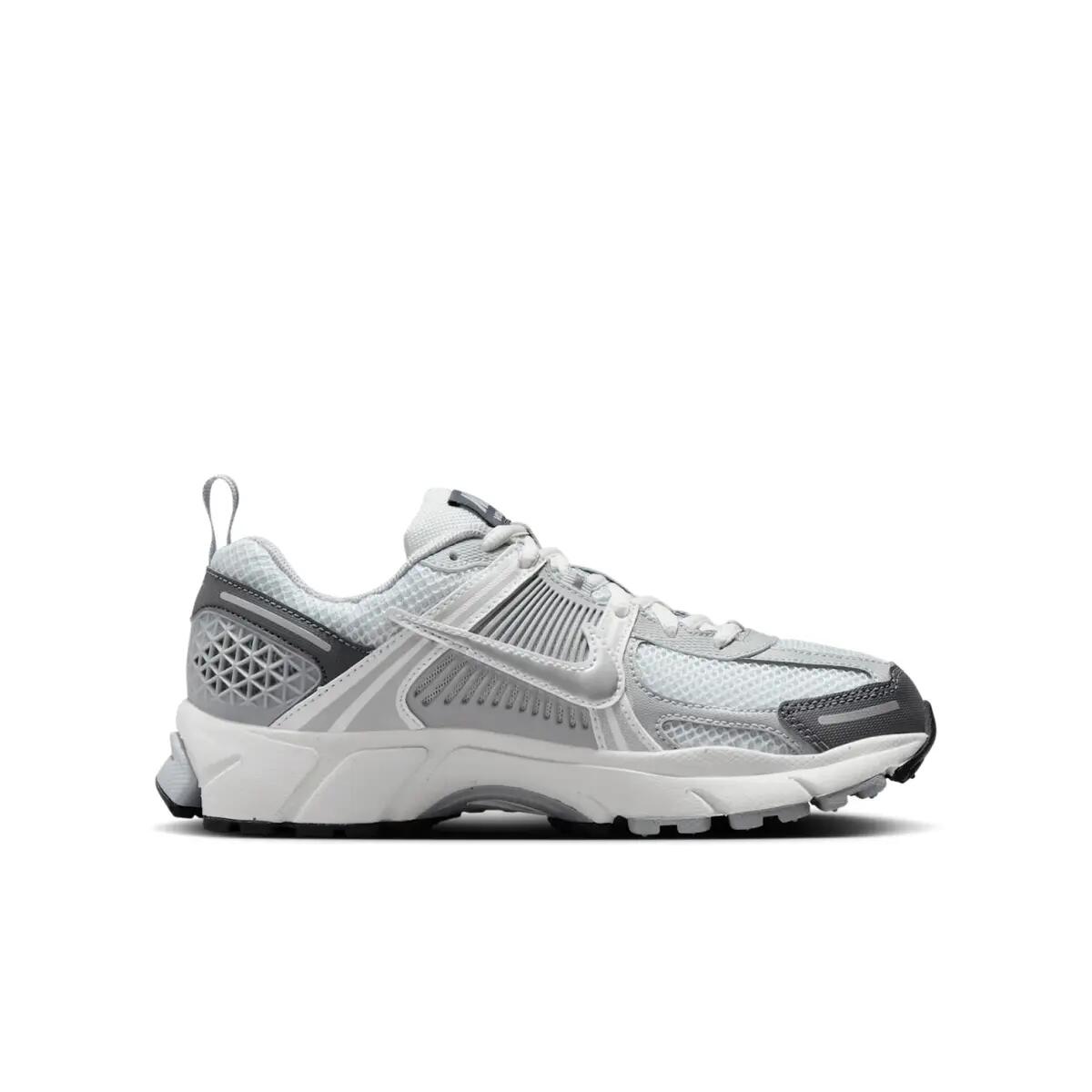 Nike Zoom Vomero 5 Pure Platinum Metallic Silver (GS) 4/6