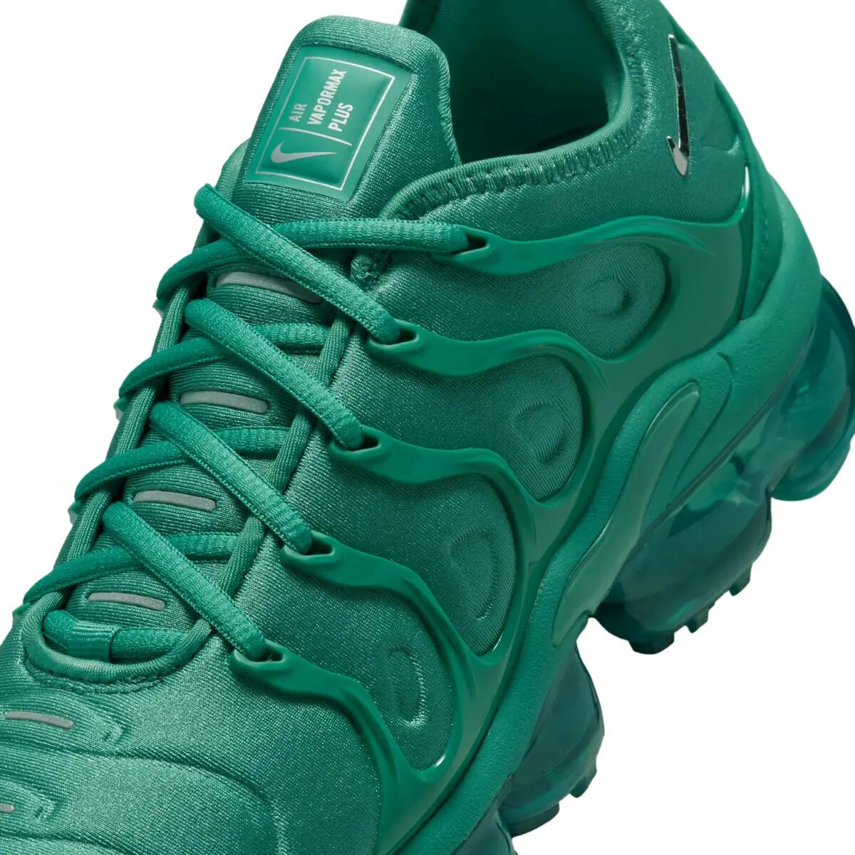 Nike Air Max VaporMax Plus Bicoastal (Women's) 6/6