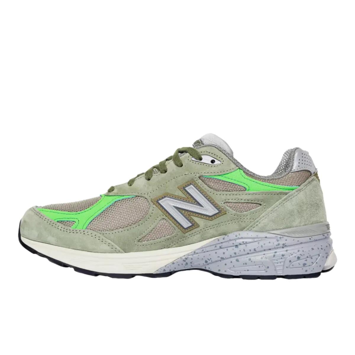 New Balance 990v3 MiUSA Patta Keep Your Family Close 3/6