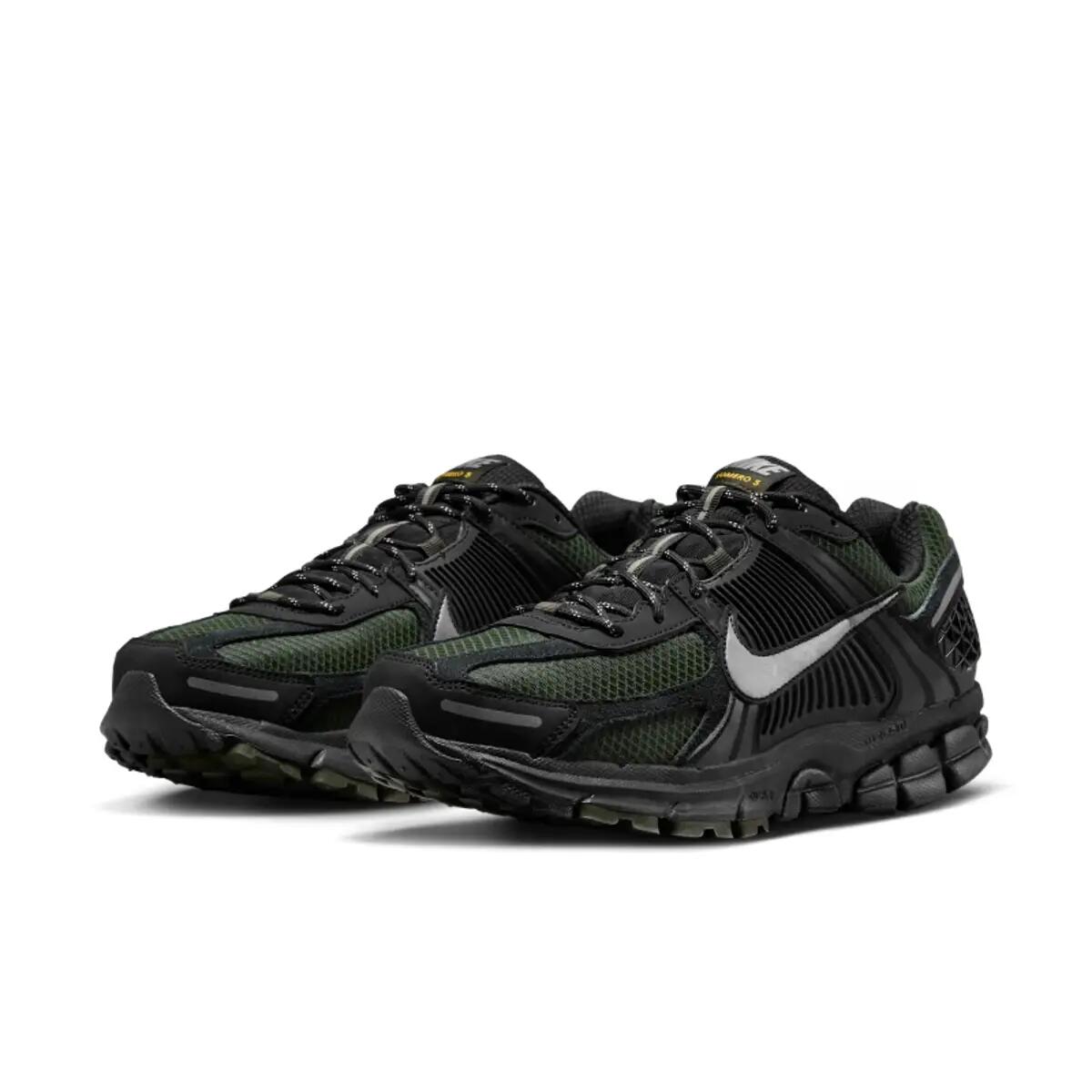 Nike Zoom Vomero 5 Black Sequoia 4/6