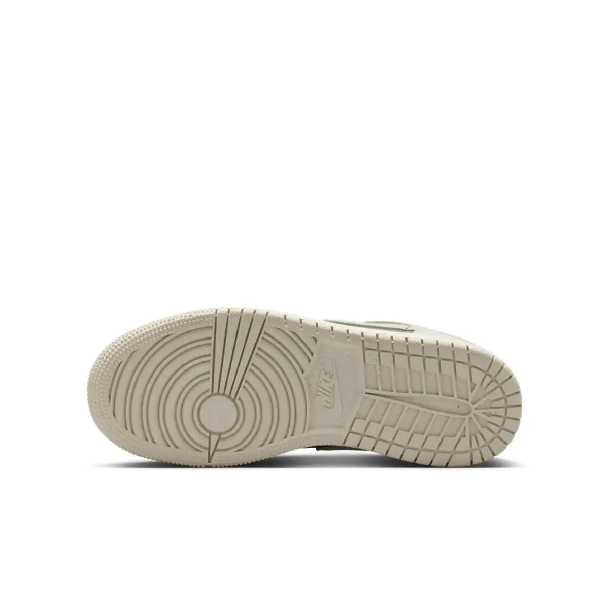 Jordan 1 Low SE Medium Olive Sail (GS) 3/6