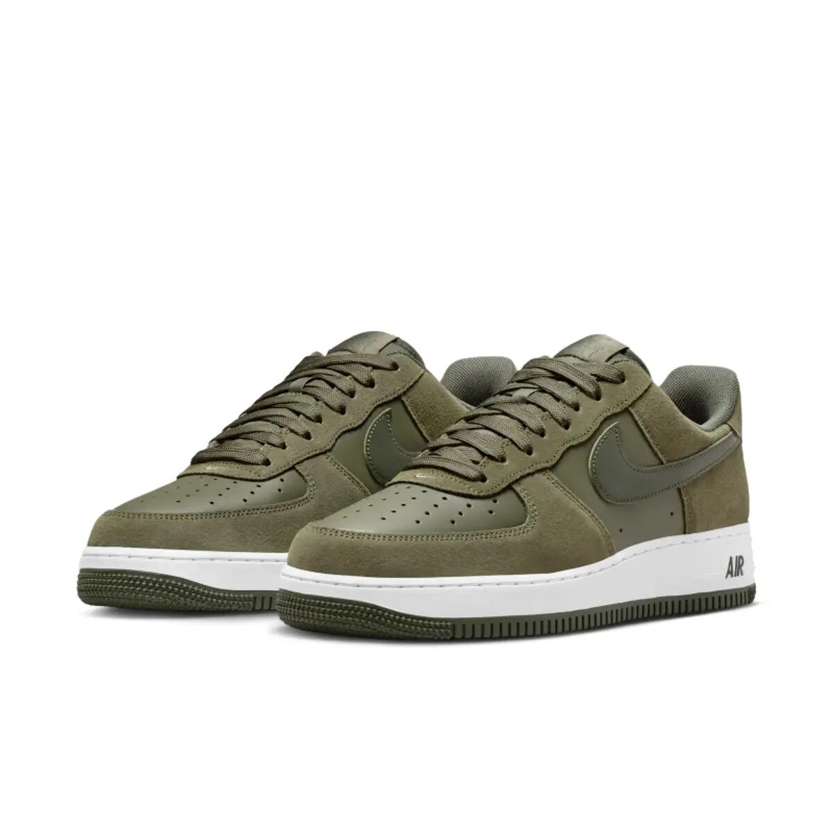 Nike Air Force 1 Low '07 LV8 Medium Olive White 5/6