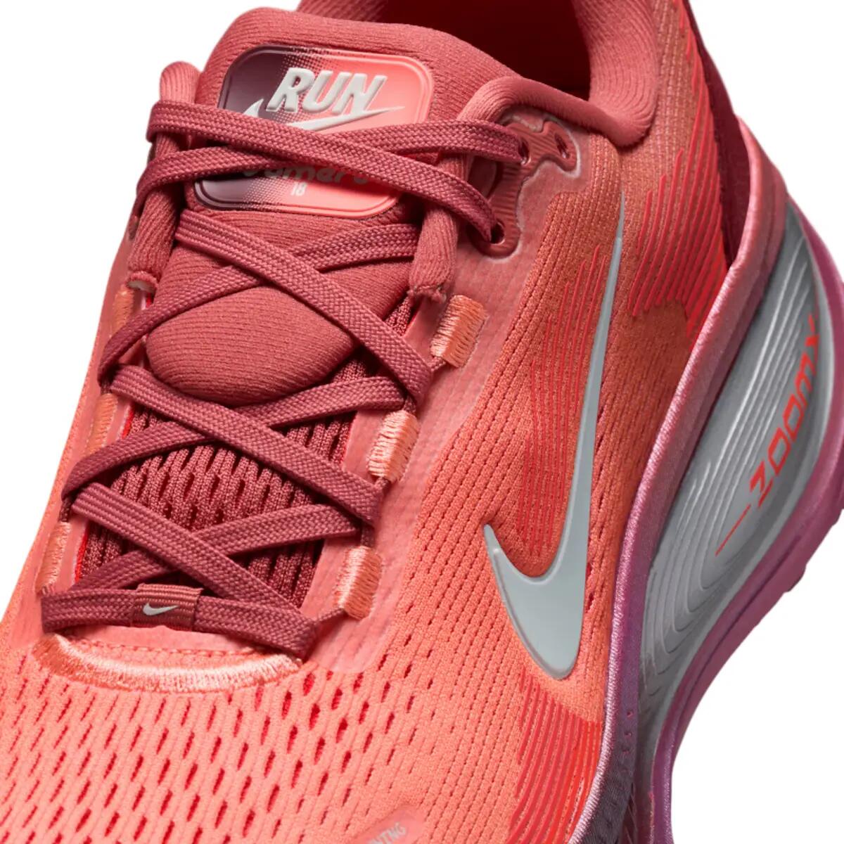 Scarpe da corsa Nike Vomero 18 Rosso chiaro 6/6