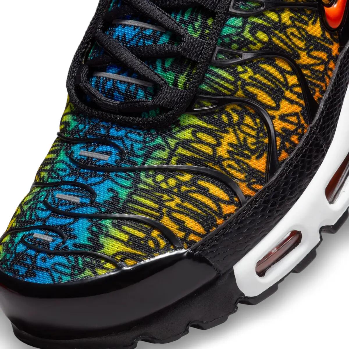 Nike Air Max Plus Brixton Graffiti 5/6