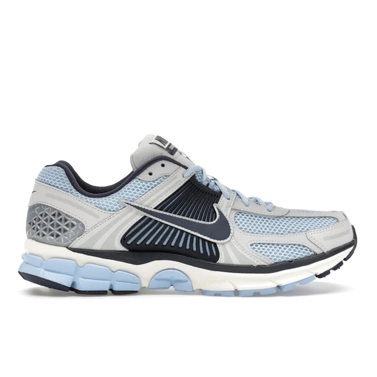 NIKE picture