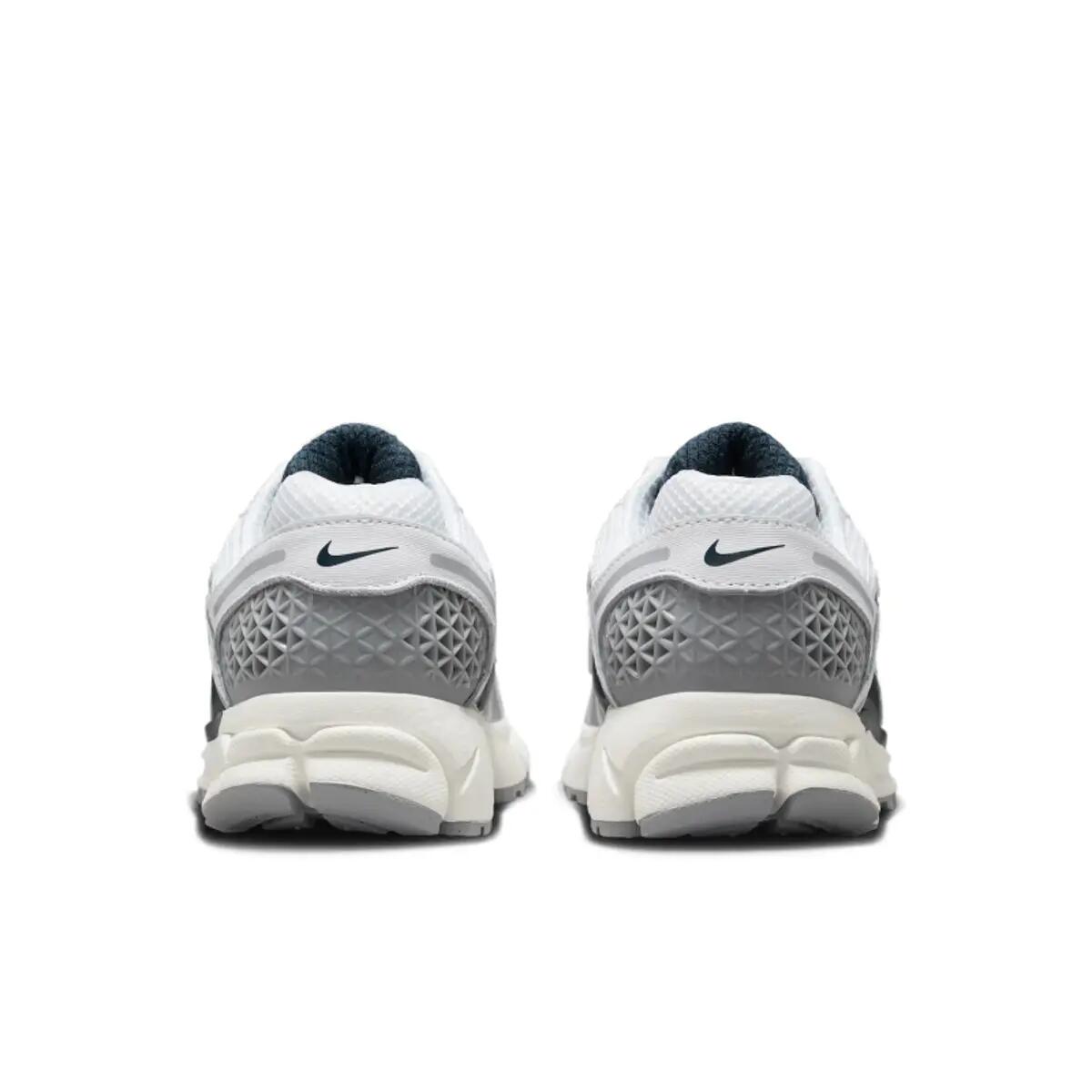 Nike Zoom Vomero 5 White Armory Navy (Women's) 6/6