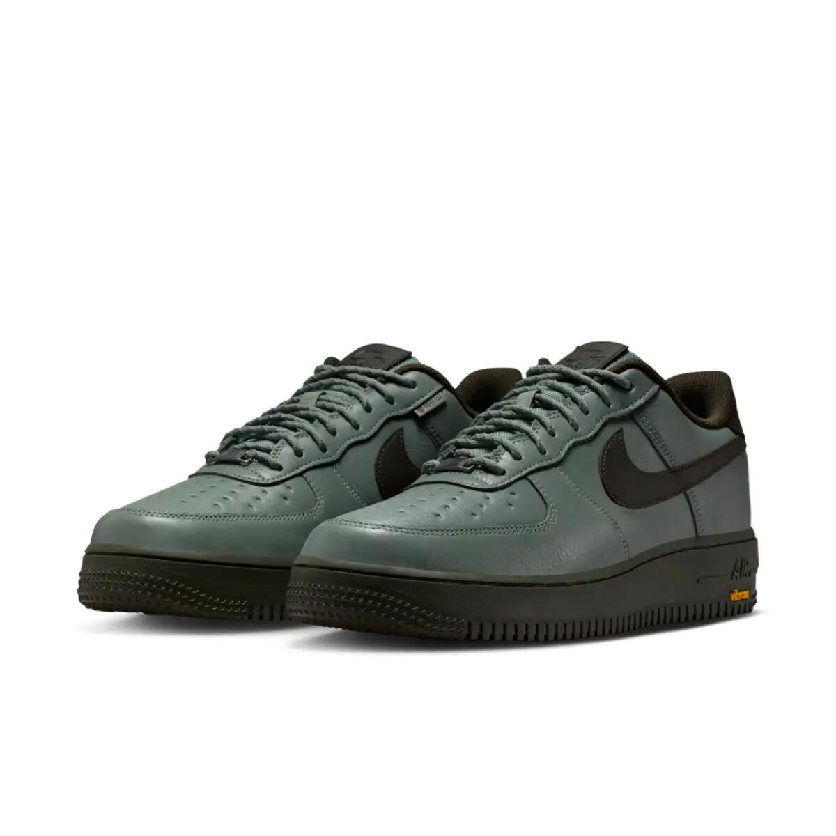 Nike Air Force 1 Low Gore Tex Vibram Clay Green 5/6