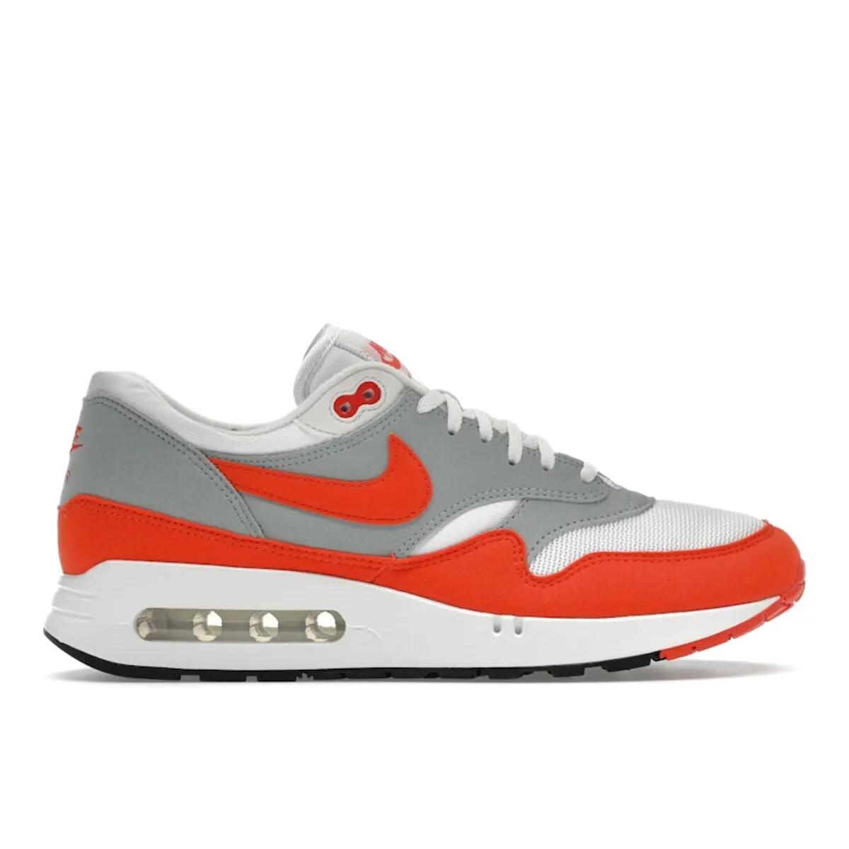 NIKE picture