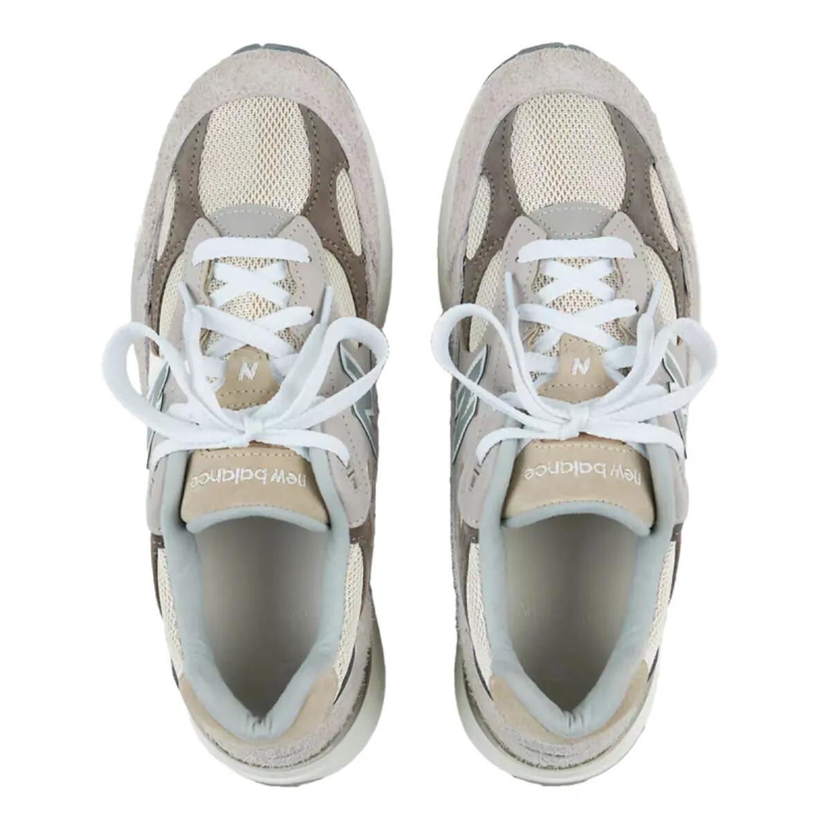 New Balance 992 MiUSA Teddy Santis Moonrock Mushroom 2/6