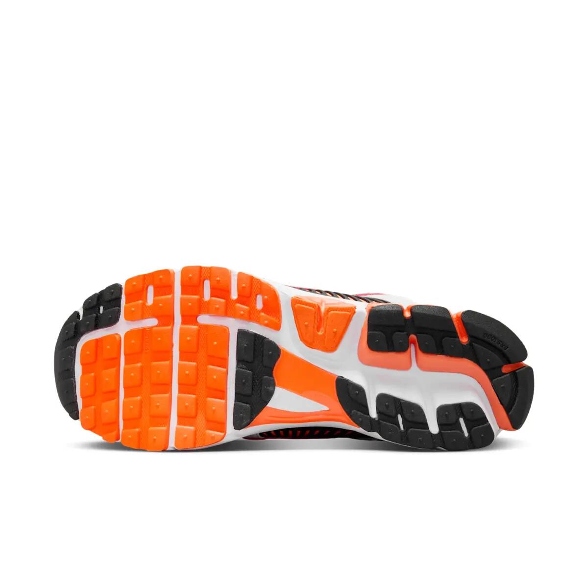 Nike Zoom Vomero 5 Total Orange 2/6
