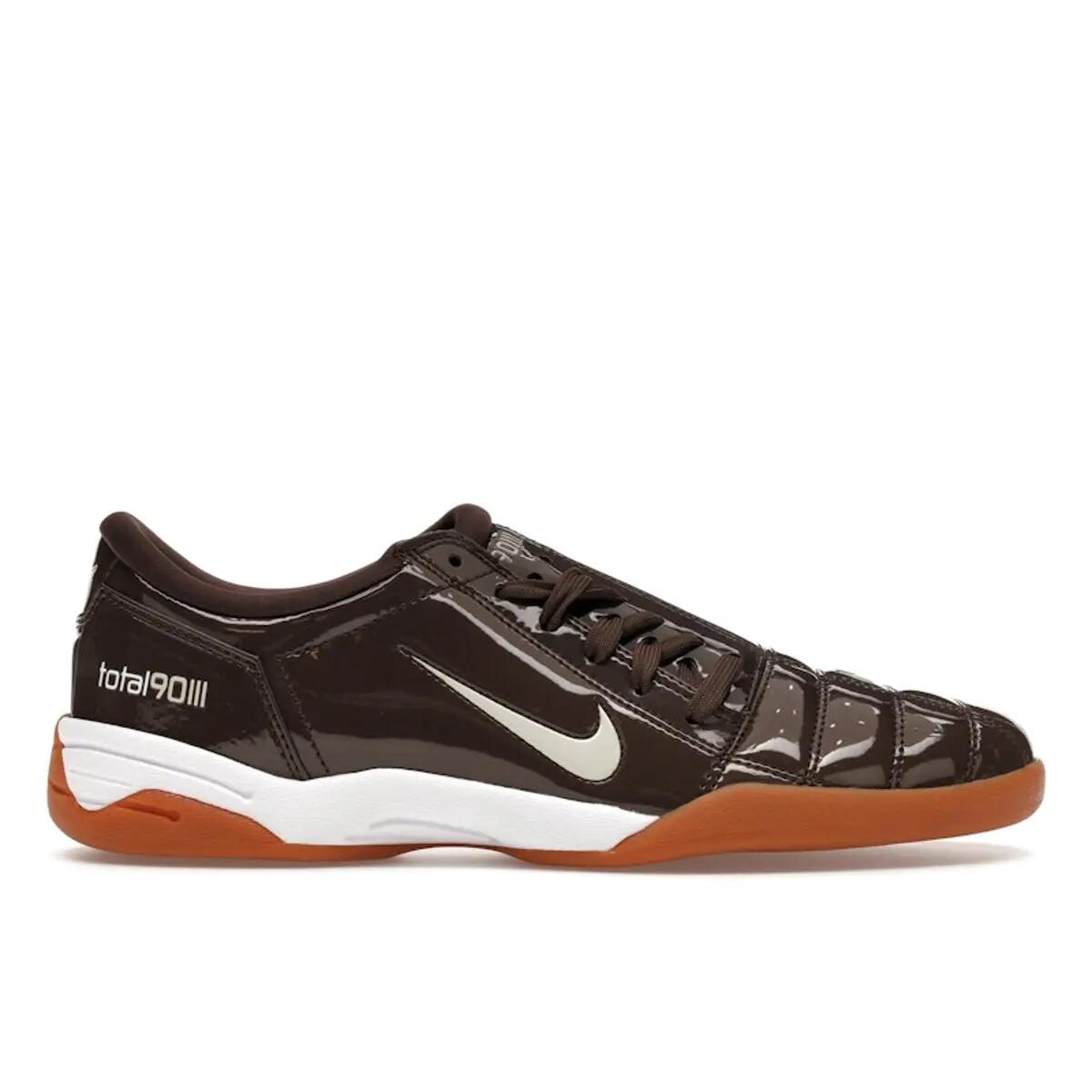 NIKE picture