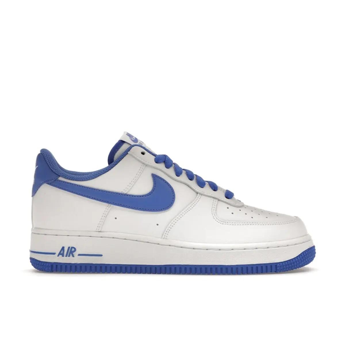 NIKE picture