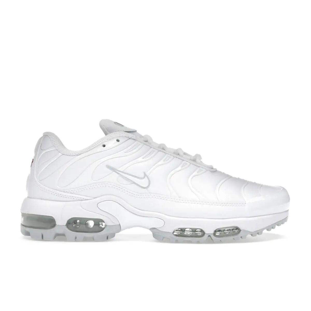 NIKE picture