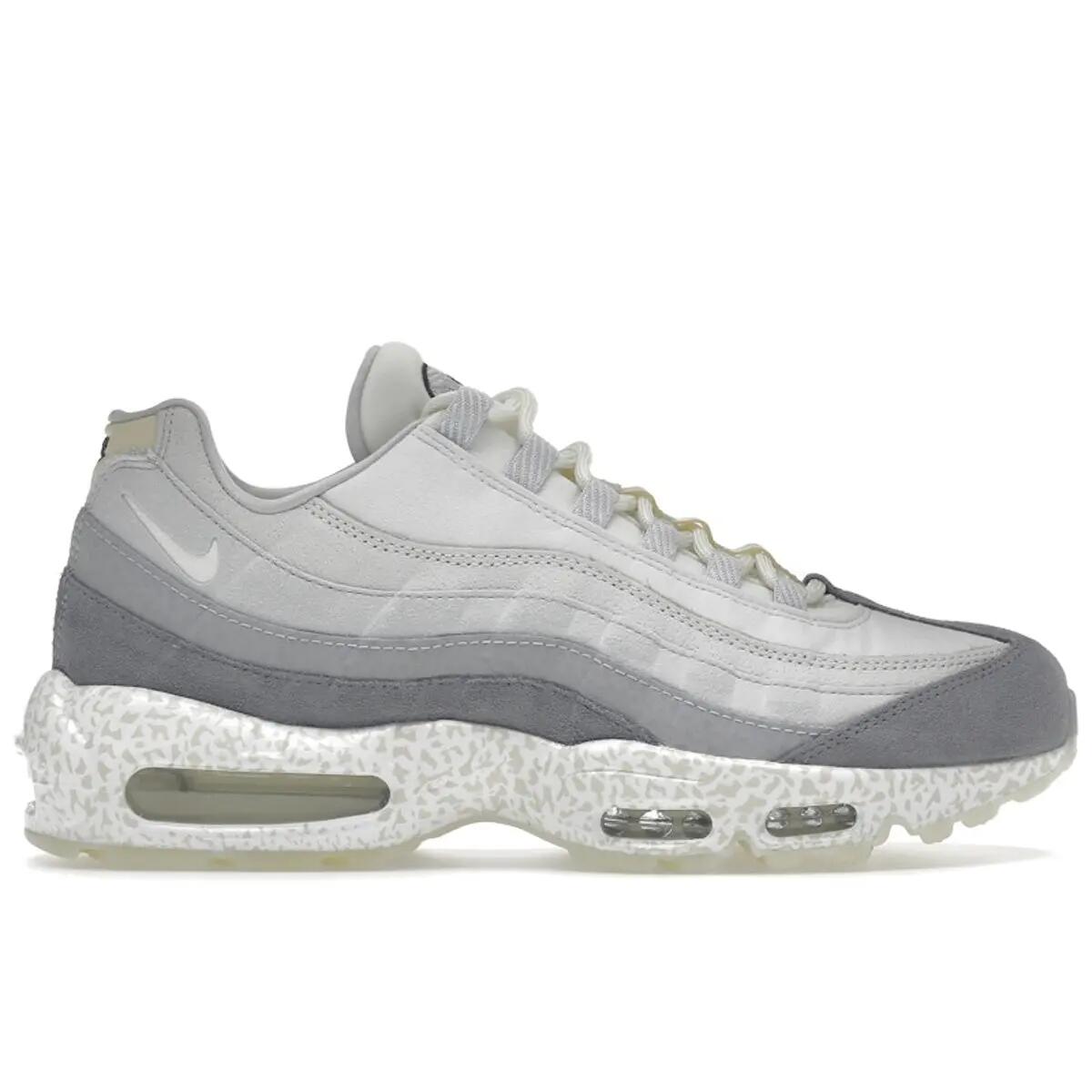 NIKE picture