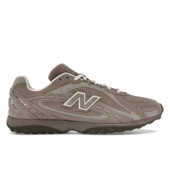 New Balance 204l Mushroom Arid Stone