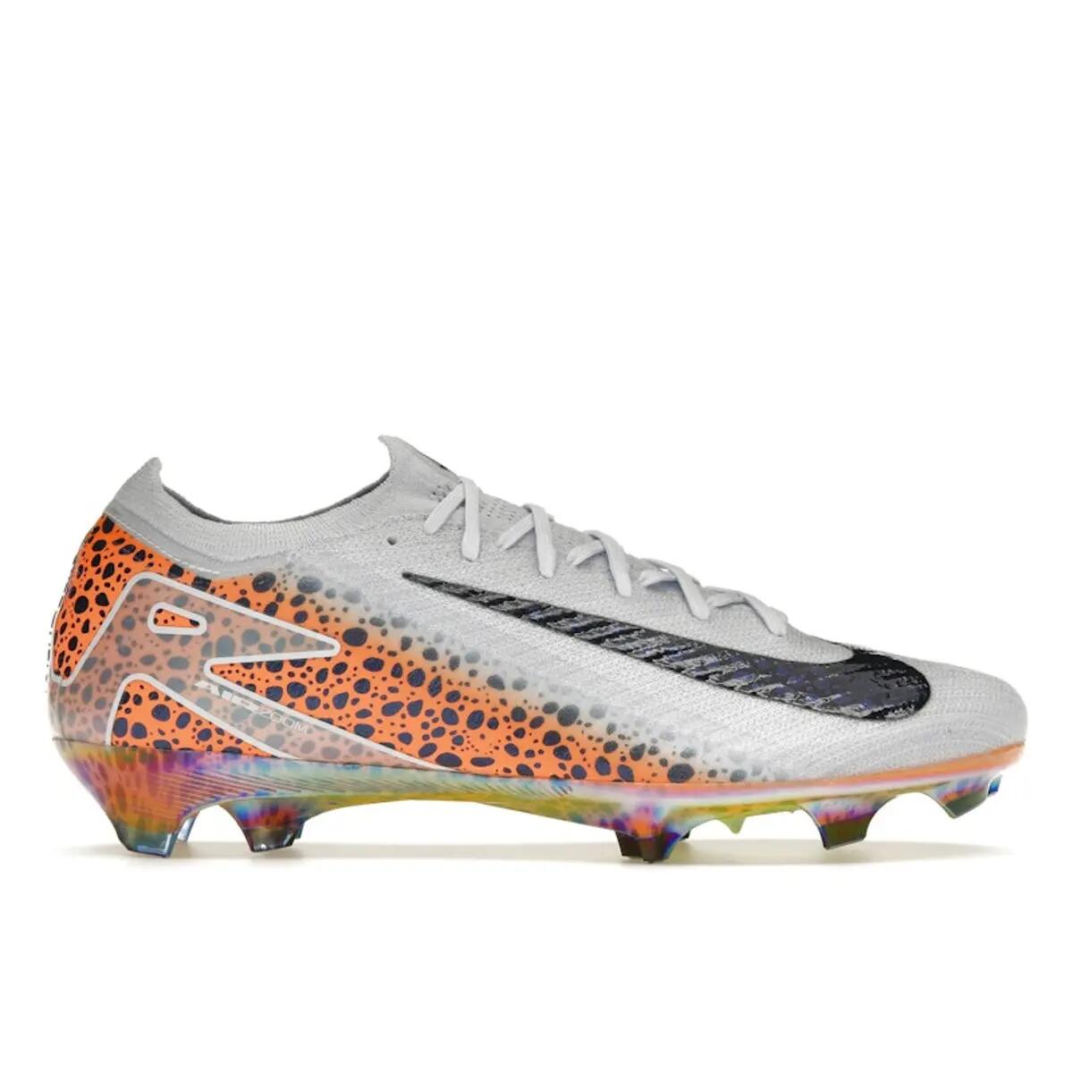 NIKE picture