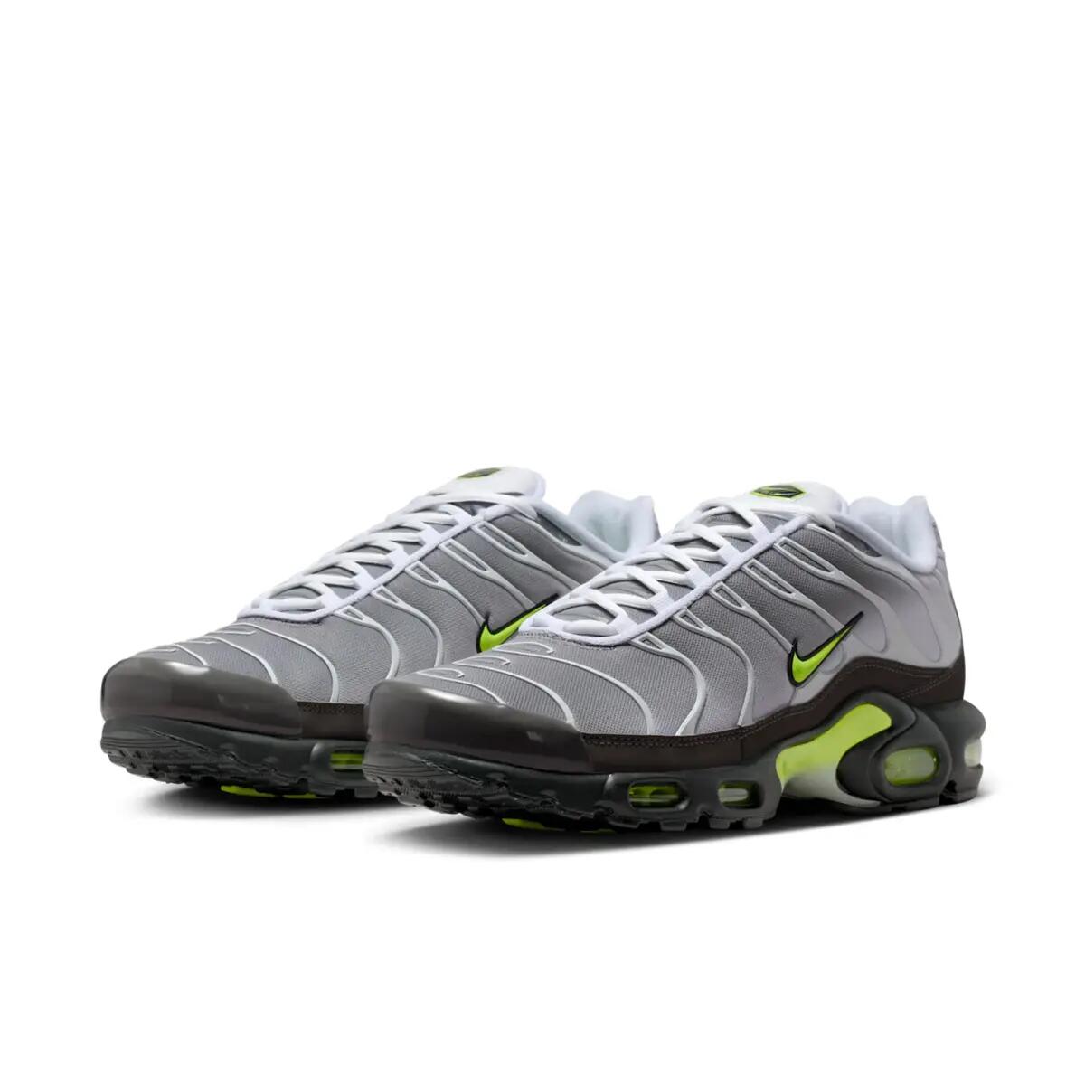 Nike Air Max Plus Neon 2/6