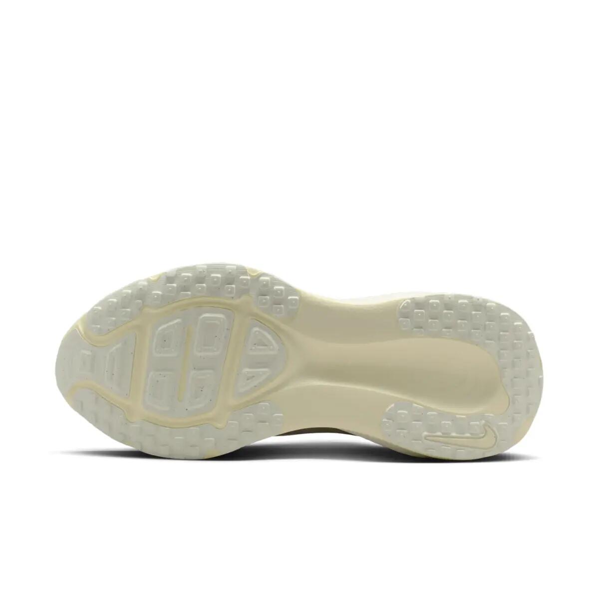 Nike Vomero 18 Sail Coconut Milk (Women's) 3/6