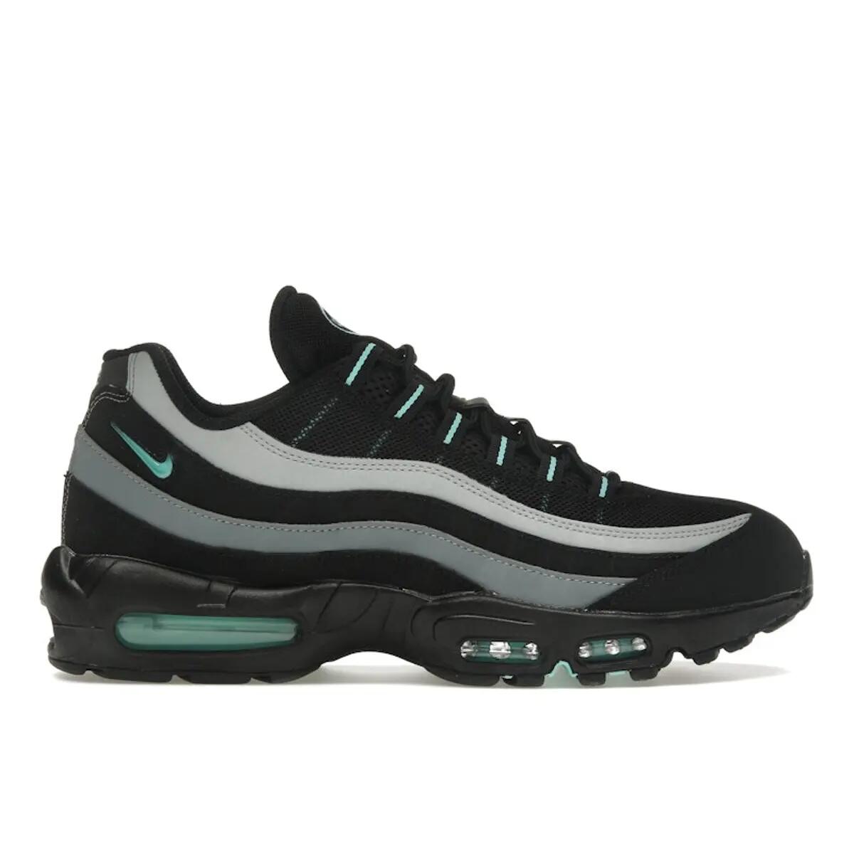 NIKE picture