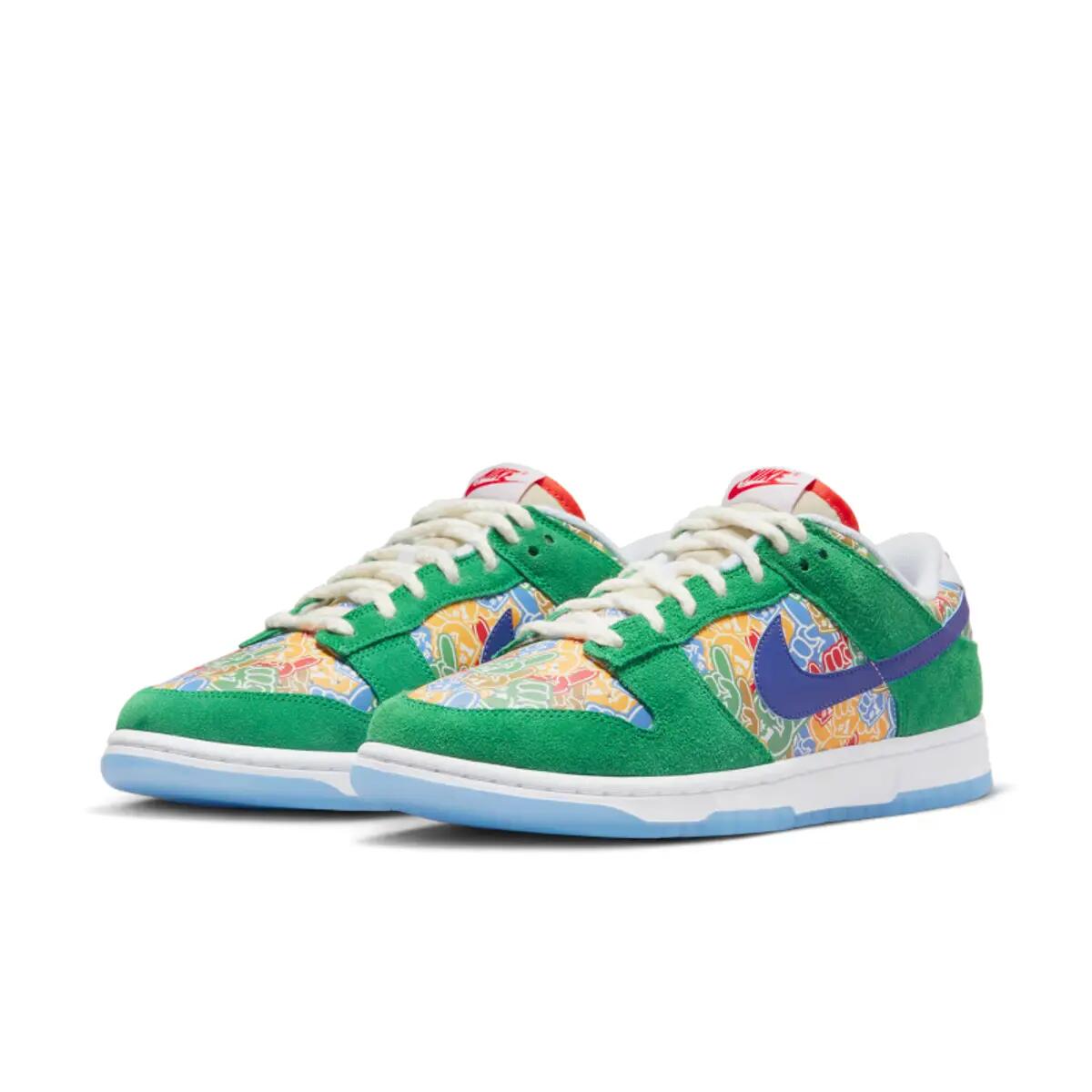 Nike Dunk Low Foam Finger 4/6