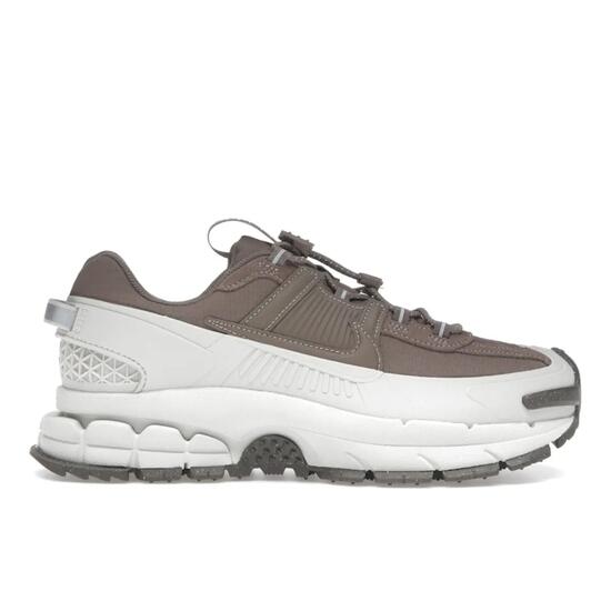 Zapatos Nike Zoom Vomero Roam Mujer Color Light Bone/Mink Brown