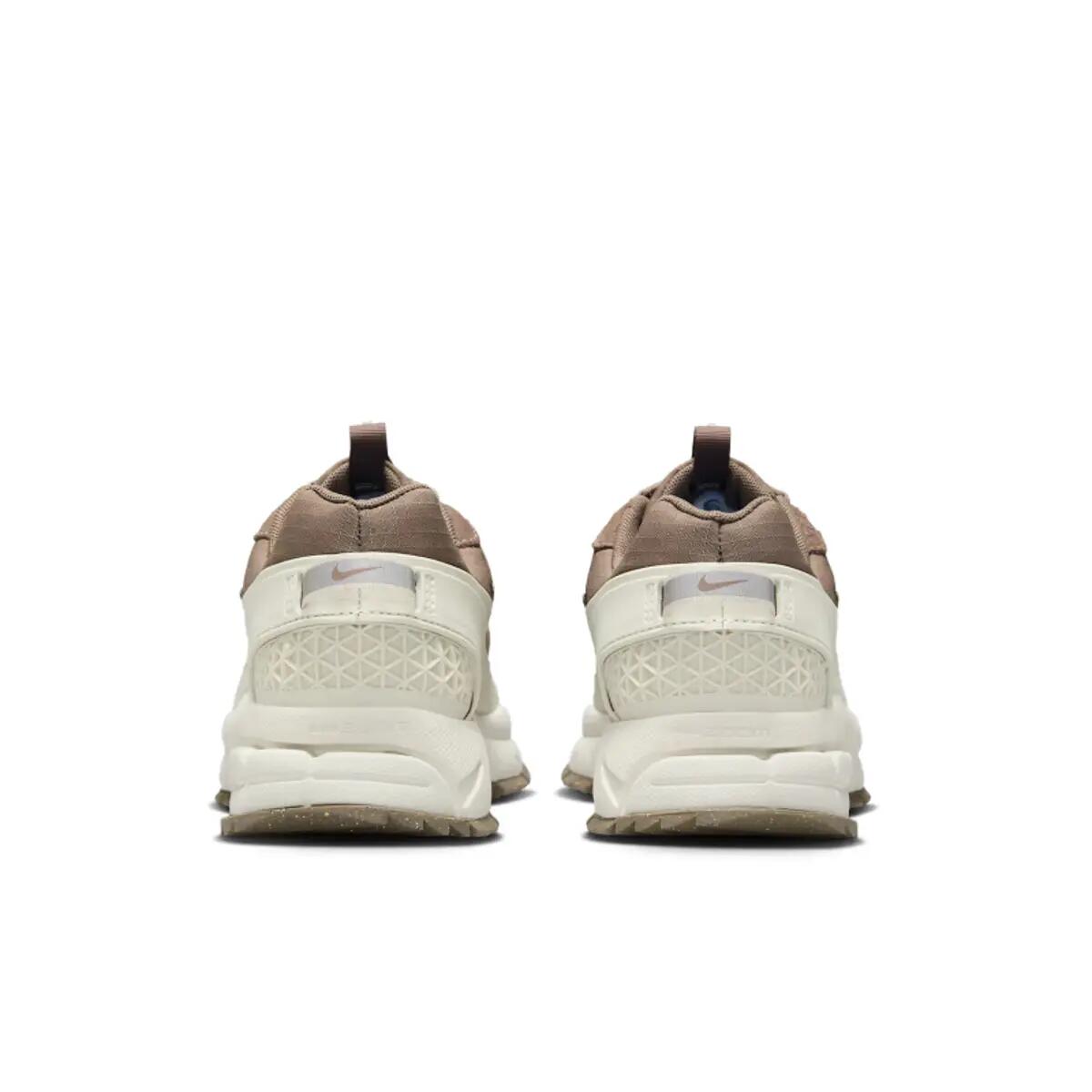 Zapatos Nike Zoom Vomero Roam Mujer Color Light Bone/Mink Brown 6/6