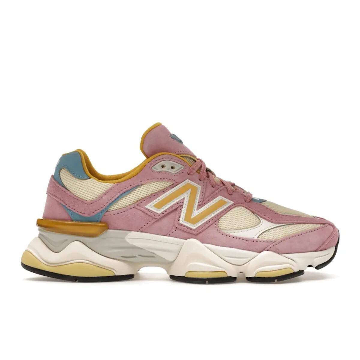 NEW BALANCE picture