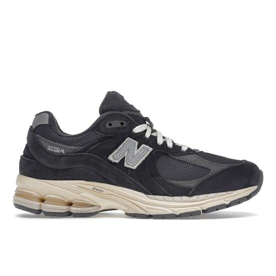 New Balance 2002r Black Dark Grey