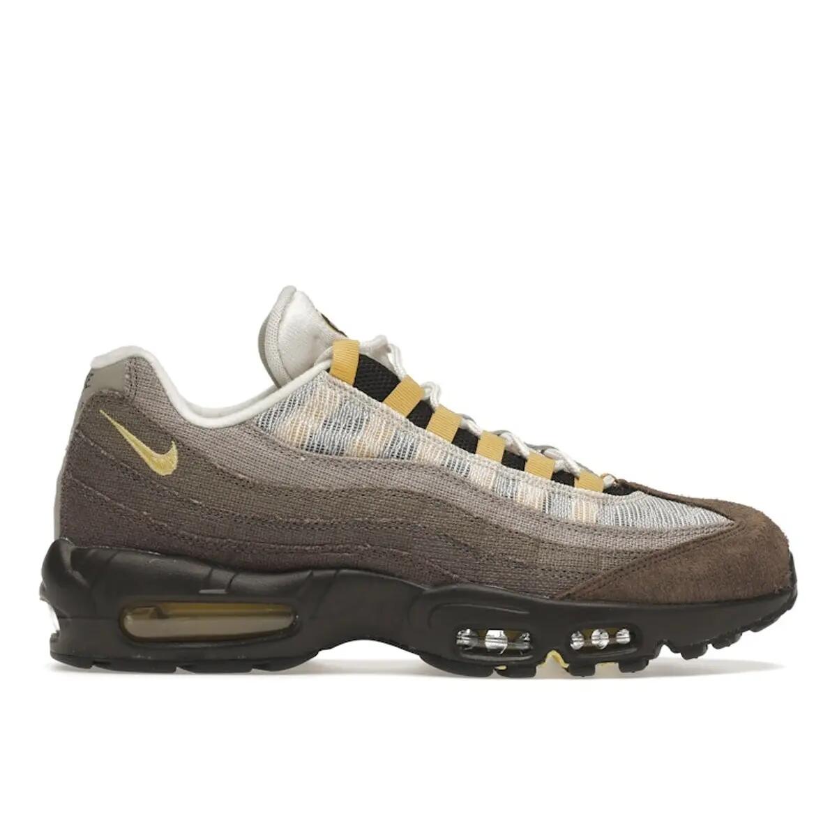 NIKE picture