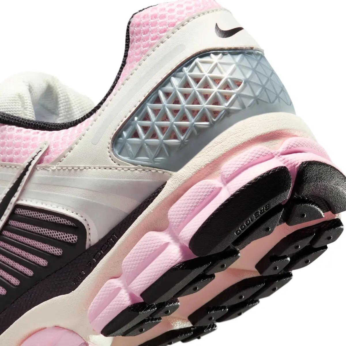 Nike Zoom Vomero 5 Pink Foam Phantom Metallic Platinum Black 5/6